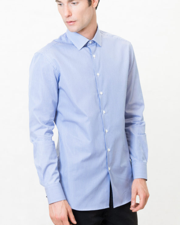 camicia a righe blu